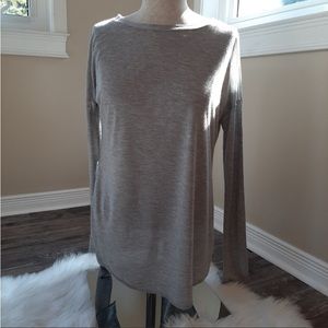 Lightly worn long sleeves, soft and sexy back